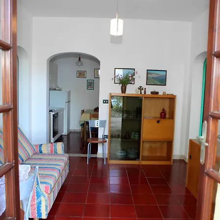 Villa Fronte Mare Feriehus Marina Porto